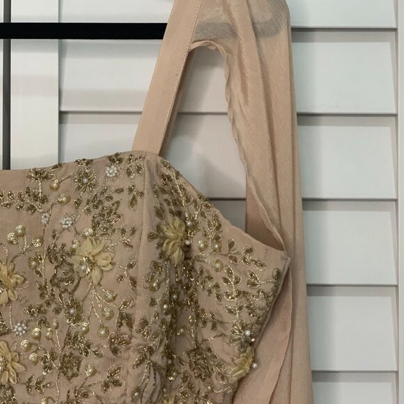 NWT - Beige Lehenga Set With Floral Sequin Cutdana Hand Embroidered Blouse - L - Picture 3 of 16